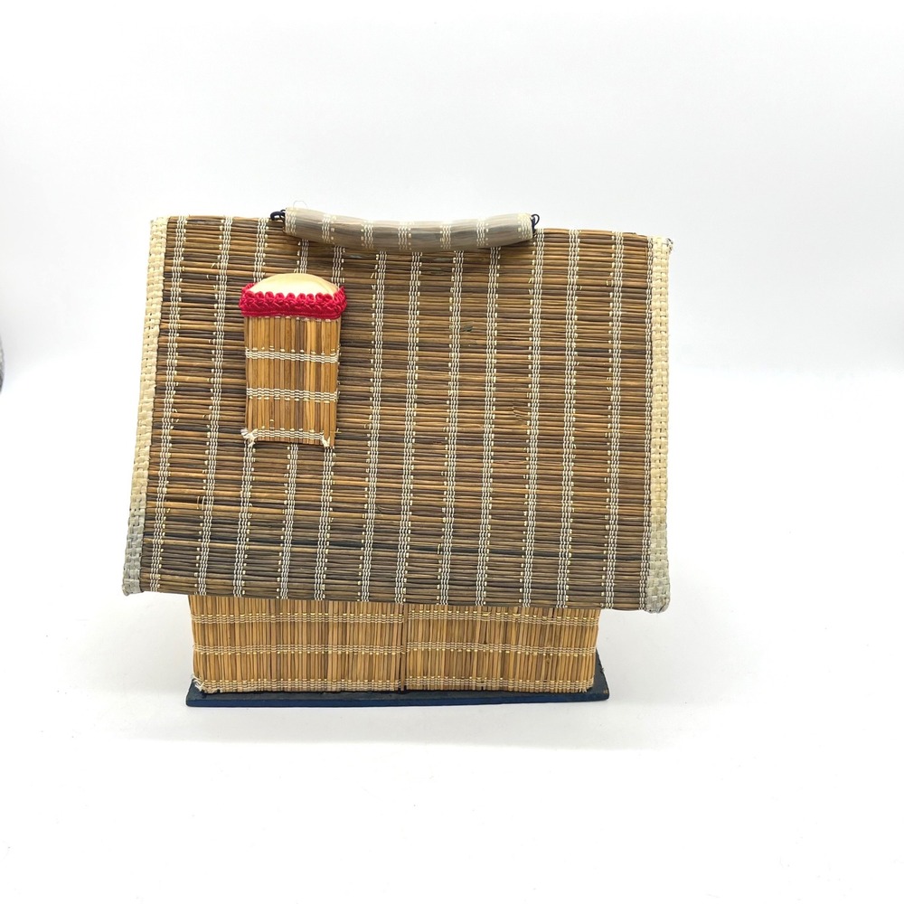 Vintage Woven Straw Cottage Sewing Basket Pincushion Box Japan Mid Century - Picture 7 of 12